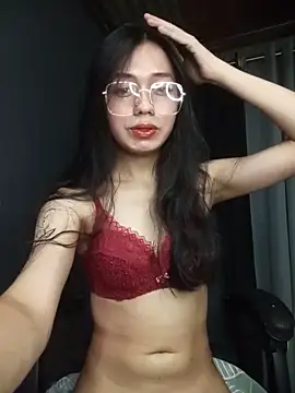 LexiLove online show from 05-27-26, 03:09