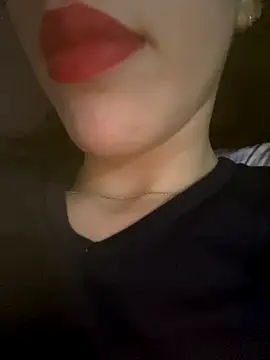 Mimisixo online show from 10-02-25, 06:37