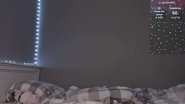 MelissaReis online show from 10-24-25, 04:58