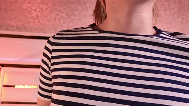 ambar rosse25 online show from 10-16-25, 11:33