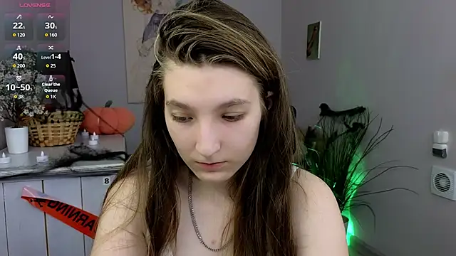 Mia Myles online show from 10-25-25, 10:23