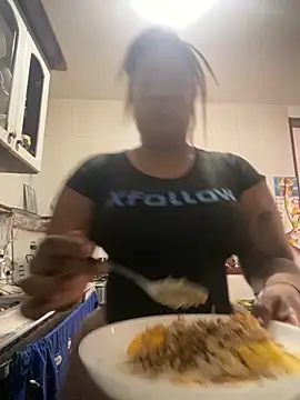 Snapshot of Sam_Blue chatting on 02-18-26, 12:56 Sam Blue online show from 02-18-26, 12:56