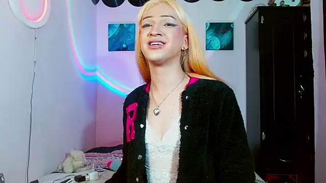 meghan devil  online show from 12-03-25, 04:42