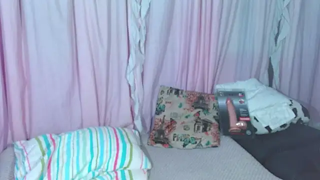 meghan devil  online show from 08-07-26, 07:32