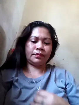 sexybitch 02 online show from 11-05-25, 04:01