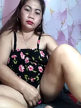 sexybitch 02 online show from 04-06-26, 07:15