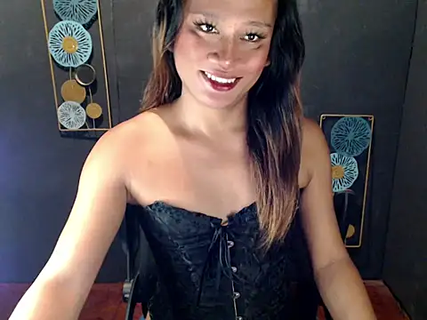 Snapshot of dominantTransfucker chatting on 10-31-25, 09:05 dominantTransfucker online show from 10-31-25, 09:05