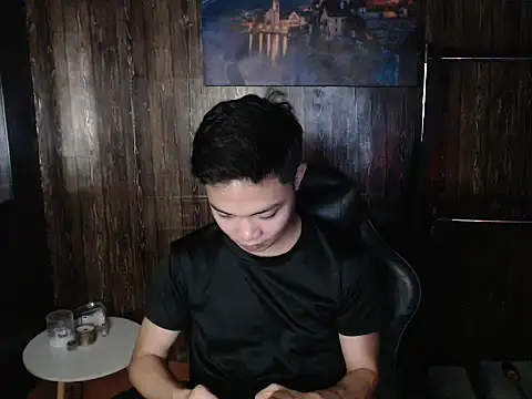 hotzachery online show from 04-17-26, 09:45