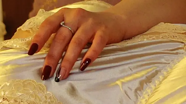 Snapshot of TanyaJade888 chatting on 10-21-25, 08:53 TanyaJade888 online show from 10-21-25, 08:53