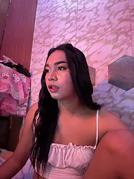 Snapshot of youryummybaby chatting on 02-18-26, 07:04 youryummybaby online show from 02-18-26, 07:04