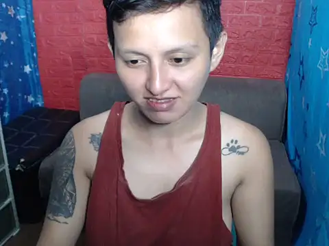 Snapshot of thatsmylady chatting on 11-04-25, 02:38 thatsmylady online show from 11-04-25, 02:38