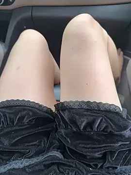 Meii-meyy online show from 03-26-26, 09:37