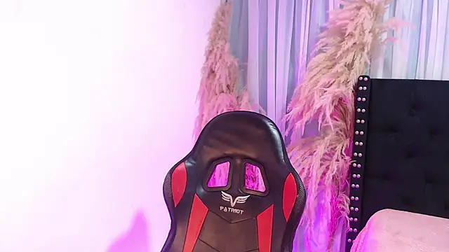 Alhana-miller online show from 11-08-25, 01:55