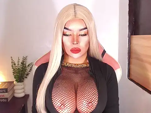 NataliaFernandezz online show from 03-08-26, 06:01