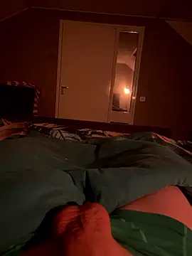 Snapshot of dutch_girl_lover chatting on 01-18-26, 09:35 dutch girl lover online show from 01-18-26, 09:35