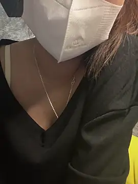 Snapshot of Sieww- chatting on 03-01-26, 04:53 Sieww- online show from 03-01-26, 04:53