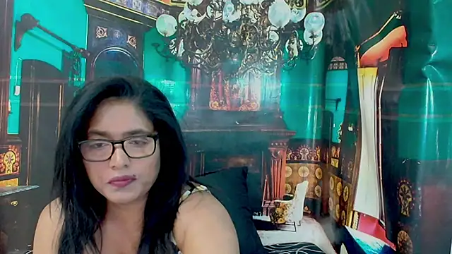 Snapshot of IndiaBlackPanther chatting on 07-06-26, 06:10 IndiaBlackPanther online show from 07-06-26, 06:10