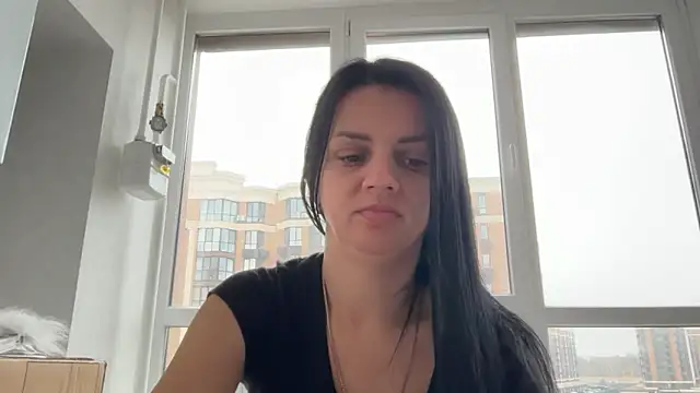 Snapshot of Sladosttss chatting on 10-27-25, 06:17 Sladosttss online show from 10-27-25, 06:17