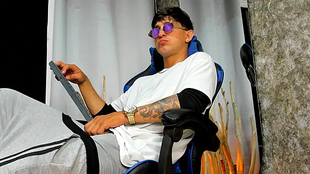 damiann wilians24 online show from 09-24-25, 12:47