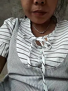 Snapshot of Rioo122 chatting on 09-12-25, 02:00 Rioo122 online show from 09-12-25, 02:00