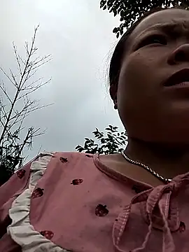 Snapshot of Rioo122 chatting on 09-22-25, 02:13 Rioo122 online show from 09-22-25, 02:13