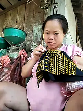 Snapshot of Rioo122 chatting on 09-24-25, 01:53 Rioo122 online show from 09-24-25, 01:53