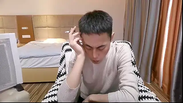 Tsia-Die online show from 12-05-25, 04:32