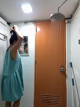 Snapshot of princess_janine chatting on 10-13-25, 09:31 princess janine online show from 10-13-25, 09:31