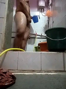 Snapshot of TitoHere chatting on 10-15-25, 02:01 TitoHere online show from 10-15-25, 02:01