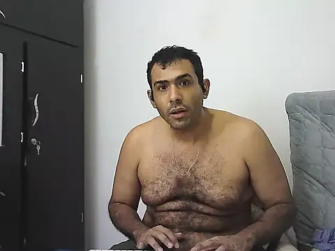 morenocabro10 online show from 12-03-25, 08:40