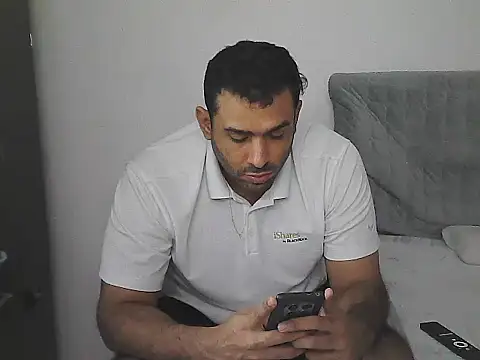 morenocabro10 online show from 05-31-26, 04:31