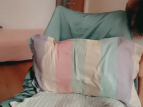 Tea Mei online show from 03-25-26, 03:12