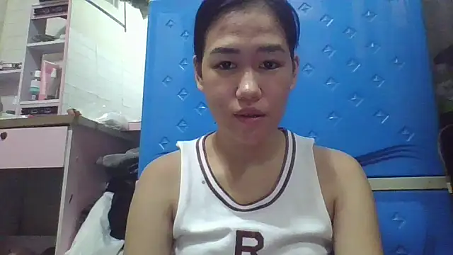 Snapshot of waynecruz chatting on 10-09-25, 05:22 waynecruz online show from 10-09-25, 05:22