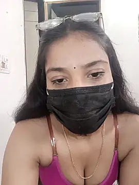 Cute Rakhi8 online show from 11-26-25, 04:46