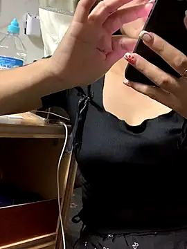 Snapshot of Mei-Mei89 chatting on 09-26-25, 05:00 Mei-Mei89 online show from 09-26-25, 05:00