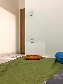 Snapshot of Mei-Mei89 chatting on 10-13-25, 03:34 Mei-Mei89 online show from 10-13-25, 03:34