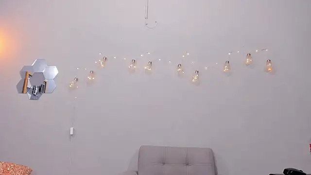 Snapshot of alianim chatting on 11-22-25, 07:29 alianim online show from 11-22-25, 07:29