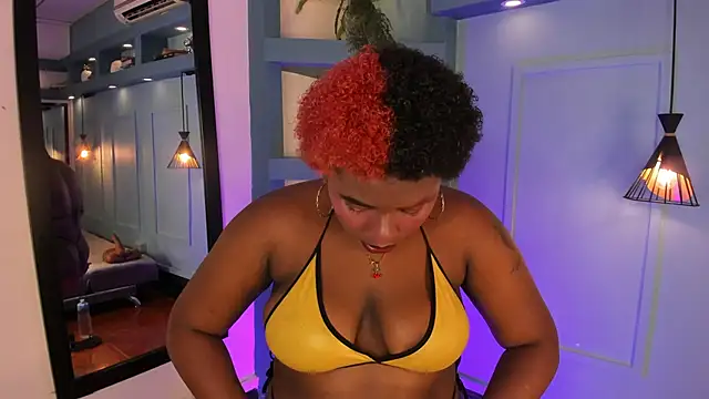 NanyMoreno online show from 04-13-26, 08:03