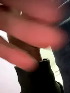 Snapshot of funny_sexxx chatting on 12-20-25, 08:32 funny sexxx online show from 12-20-25, 08:32