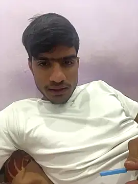 Snapshot of funny_sexxx chatting on 12-22-25, 08:55 funny sexxx online show from 12-22-25, 08:55