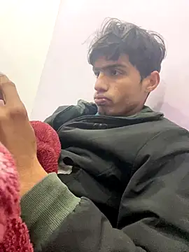 Snapshot of funny_sexxx chatting on 01-06-26, 06:06 funny sexxx online show from 01-06-26, 06:06