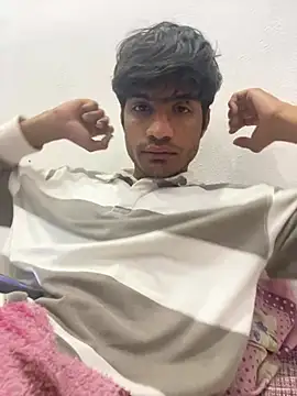 Snapshot of funny_sexxx chatting on 02-18-26, 05:25 funny sexxx online show from 02-18-26, 05:25