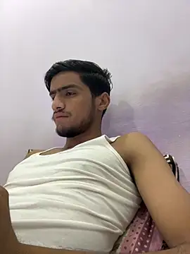 Snapshot of funny_sexxx chatting on 03-21-26, 08:19 funny sexxx online show from 03-21-26, 08:19