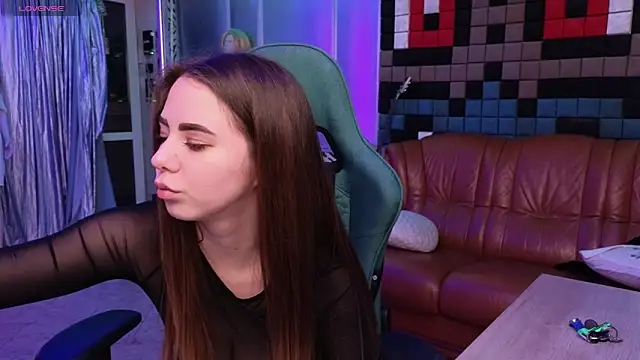 IvoryWood  online show from 11-29-25, 11:46