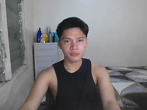 Snapshot of Helleron chatting on 01-16-26, 11:03 Helleron online show from 01-16-26, 11:03