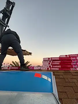 Snapshot of PuttieIn chatting on 01-15-26, 02:32 PuttieIn online show from 01-15-26, 02:32