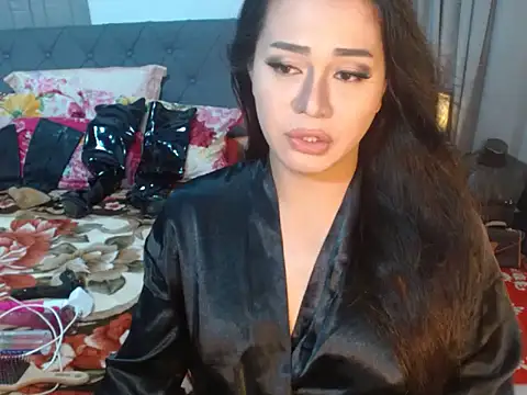 Snapshot of Lustfulcassy chatting on 10-05-25, 12:53 Lustfulcassy online show from 10-05-25, 12:53