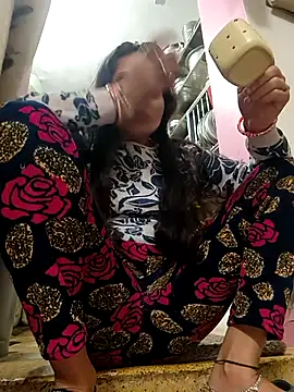 Snapshot of ISHANI-SINGH chatting on 01-07-26, 03:25 ISHANI-SINGH online show from 01-07-26, 03:25