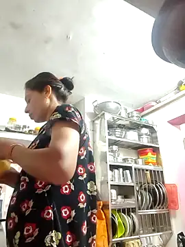 Snapshot of ISHANI-SINGH chatting on 03-24-26, 04:12 ISHANI-SINGH online show from 03-24-26, 04:12