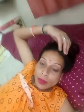 Snapshot of ISHANI-SINGH chatting on 03-25-26, 03:29 ISHANI-SINGH online show from 03-25-26, 03:29